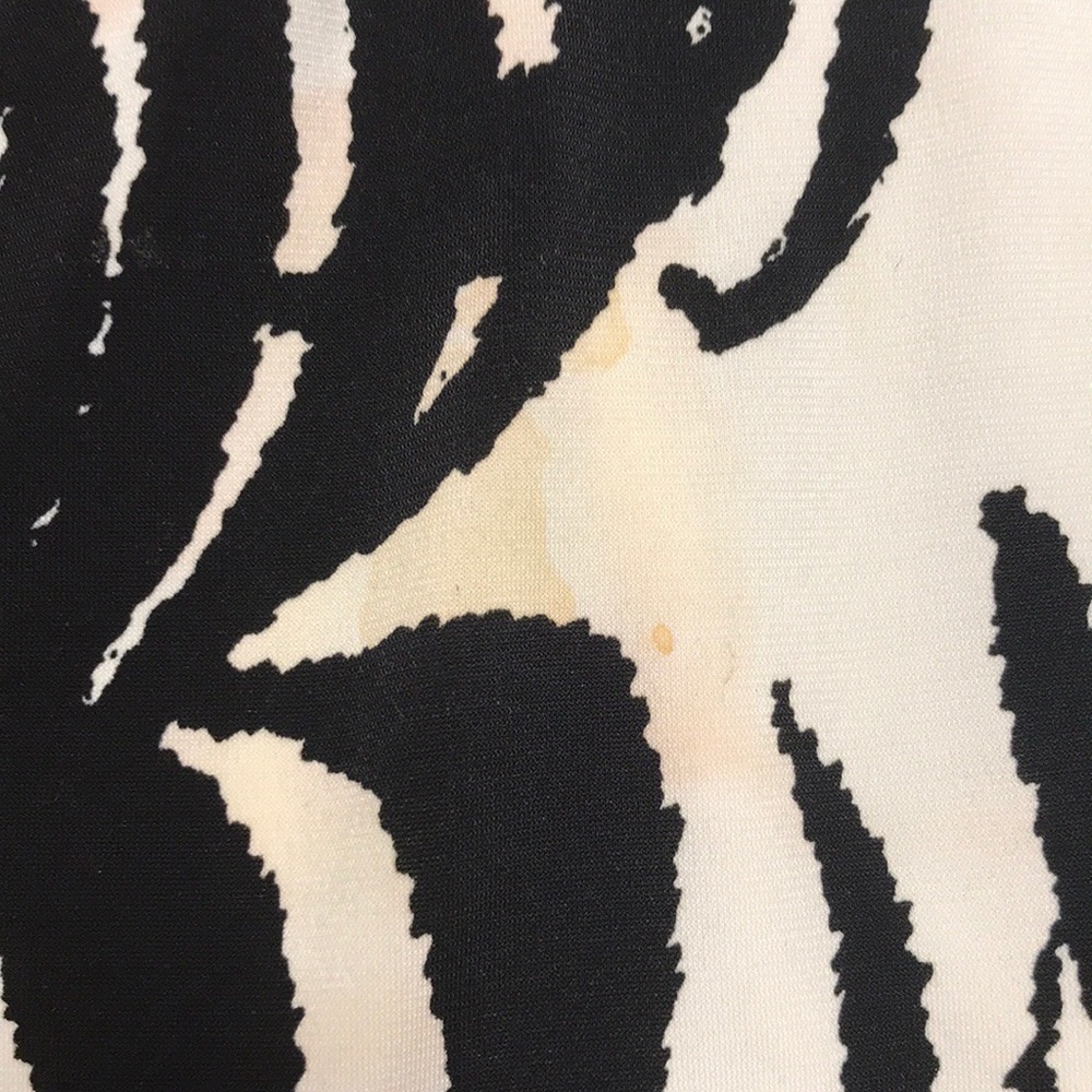 Cache Black and White Dress, size 2 - Picture 7 of 7